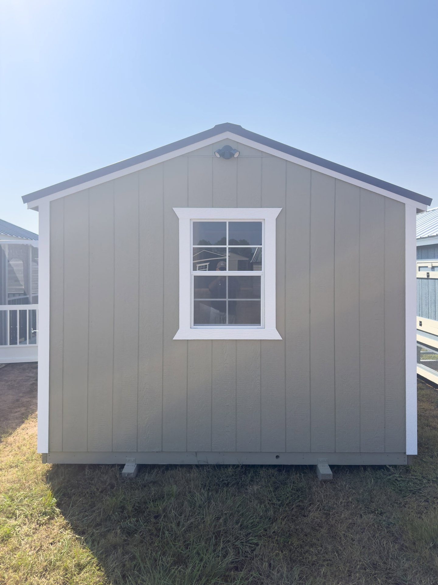 10x16 Deluxe Style Chicken Coop serial DCR-9071-1016-110825