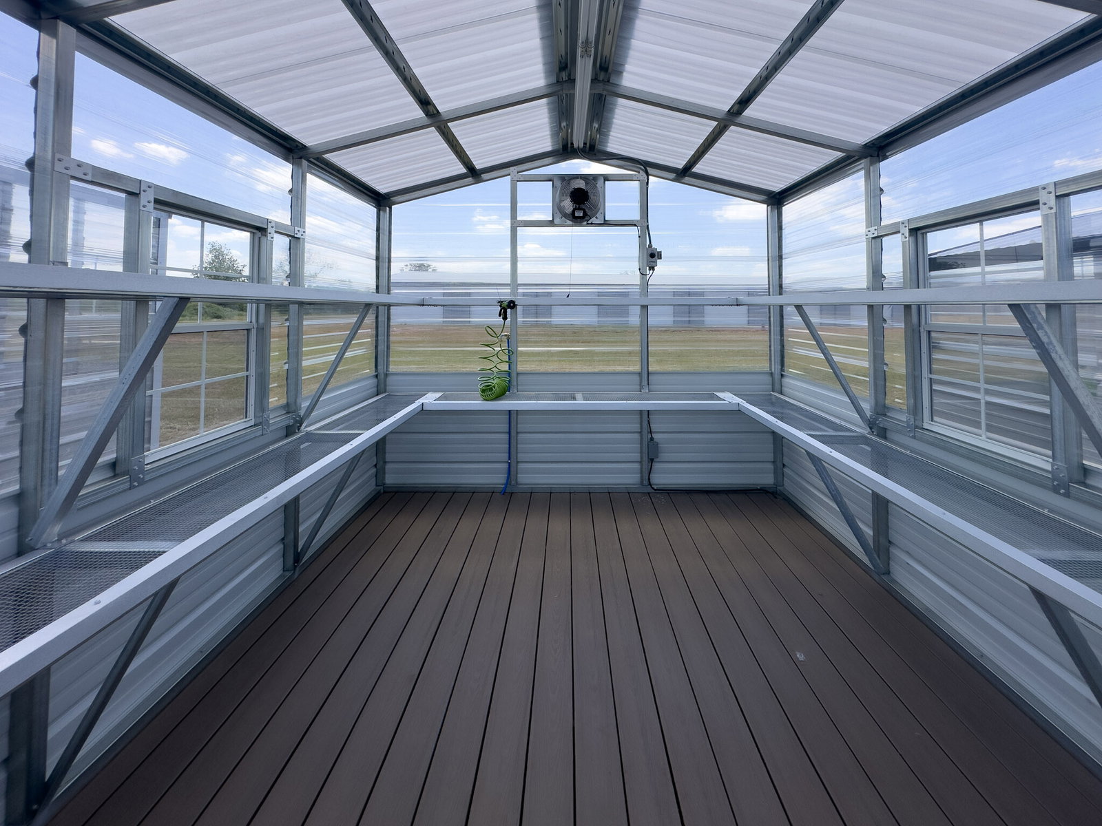 10x12 Greenhouse Deluxe serial DSGR-9284-1012-041125