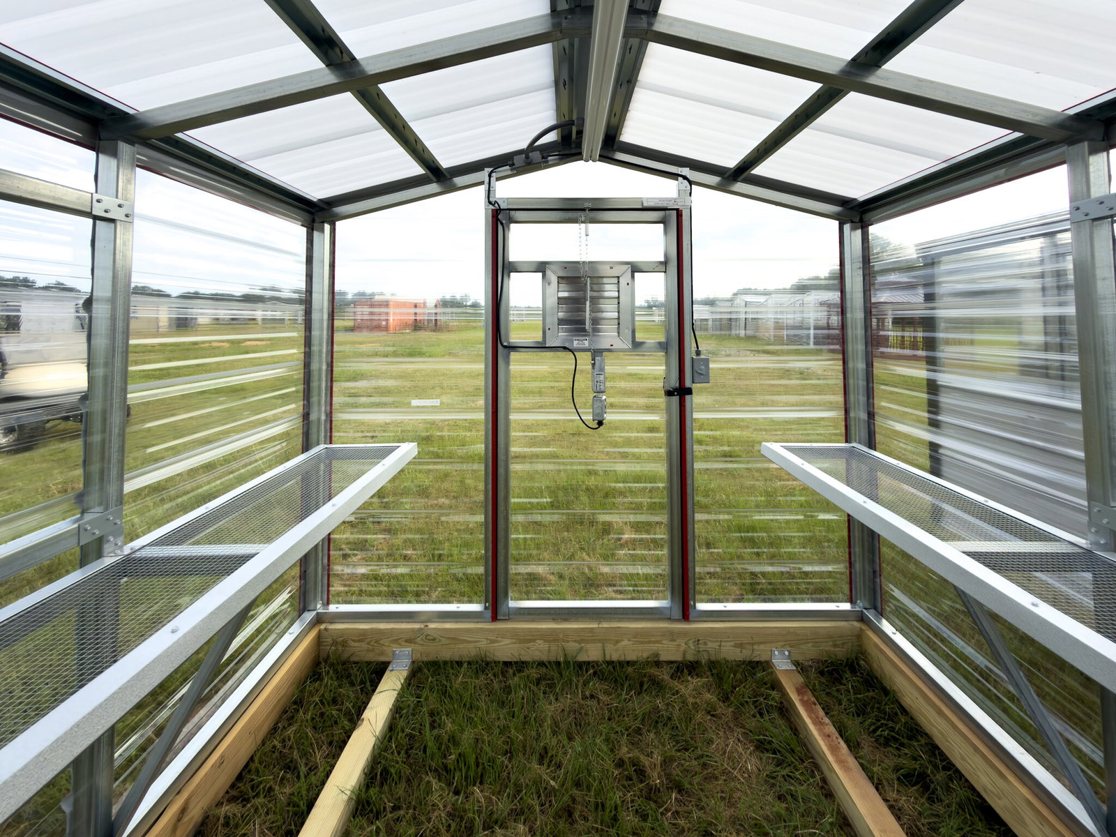 8x10 Greenhouse serial AFSG-9437-0810-190226