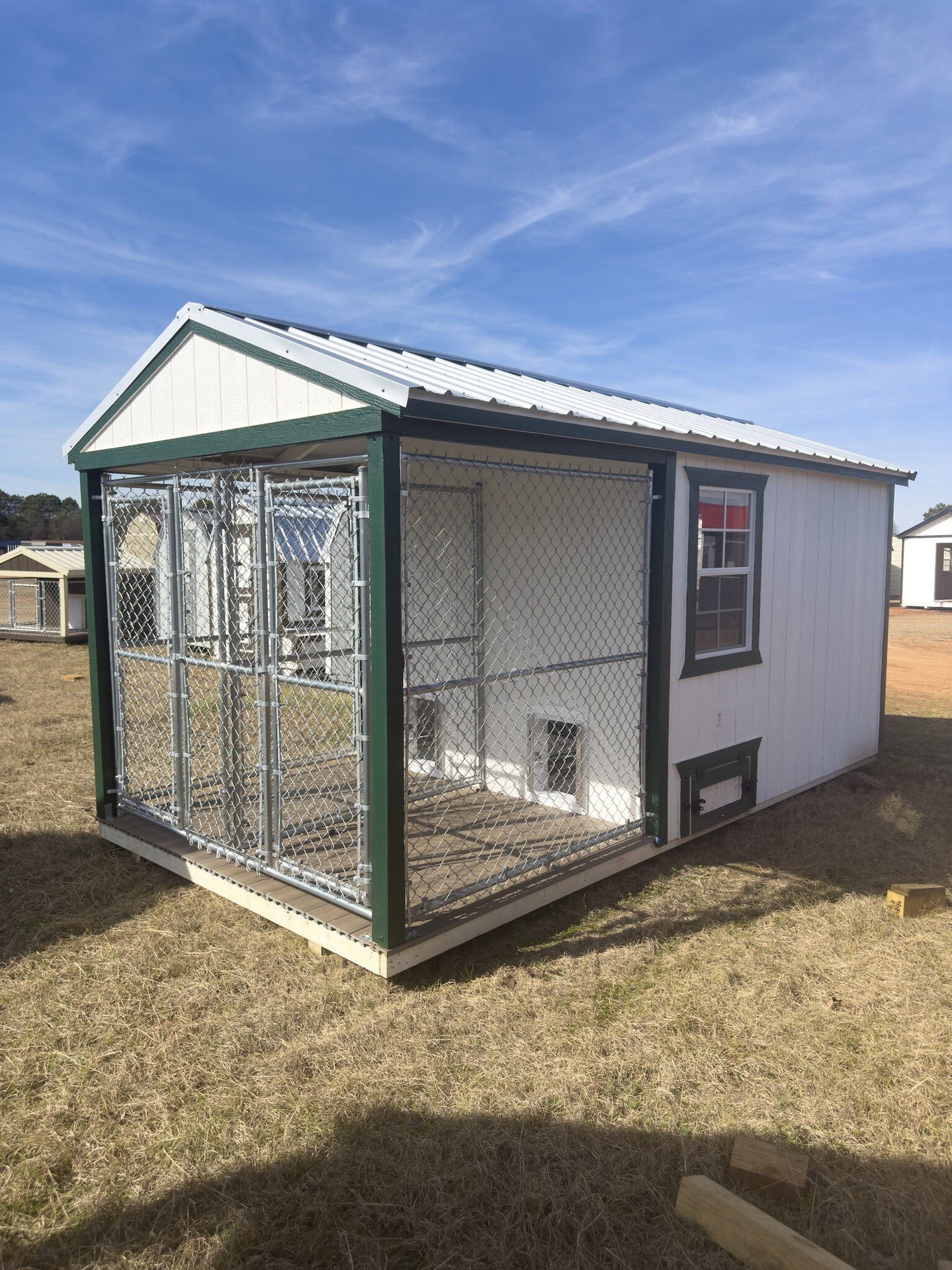 8x16 Double Deluxe Dog Kennel serial DDDK-8155-0816-280524