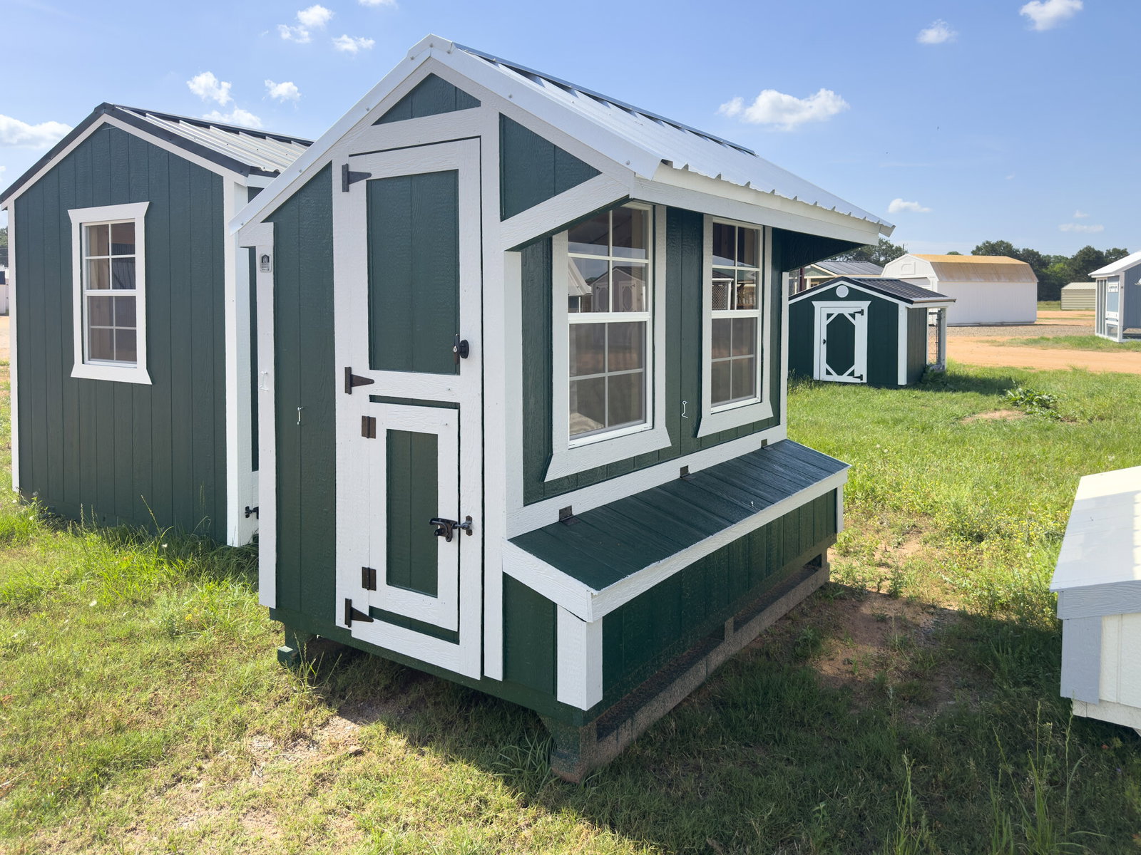 5x8 Cottage Style Chicken Coop serial CSCC-8567-0508-210125