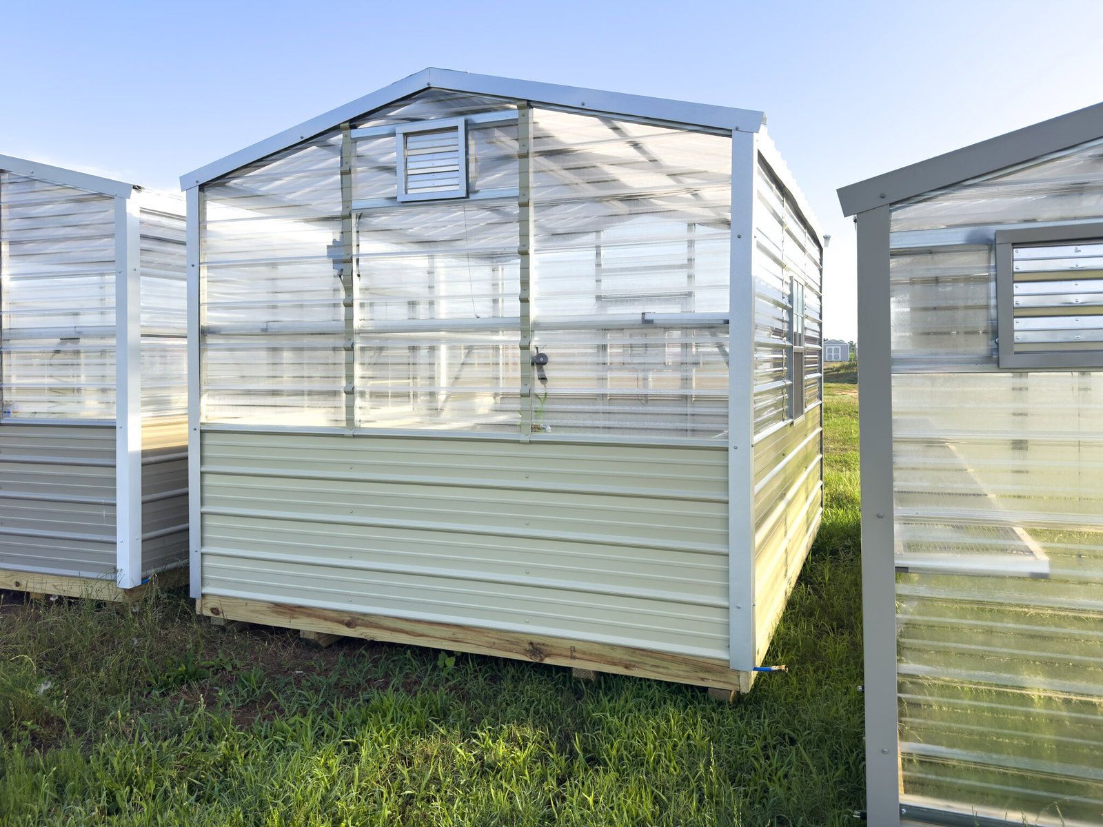 10x12 Greenhouse Deluxe serial DSGR-8794-1012-050525