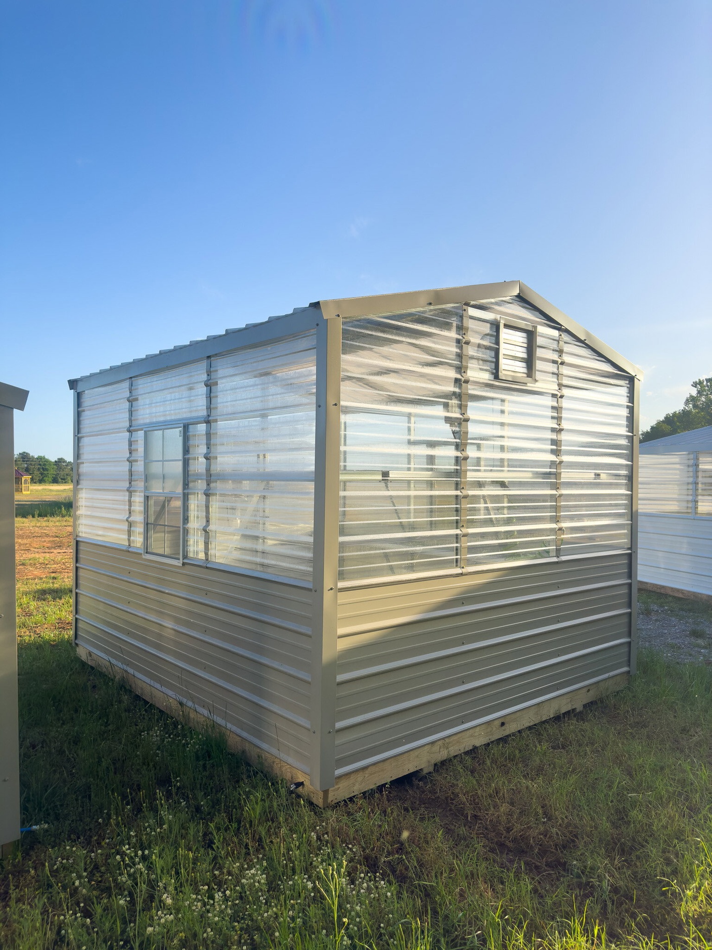 10x12 Greenhouse Deluxe serial DSGR-8000-1012-090424