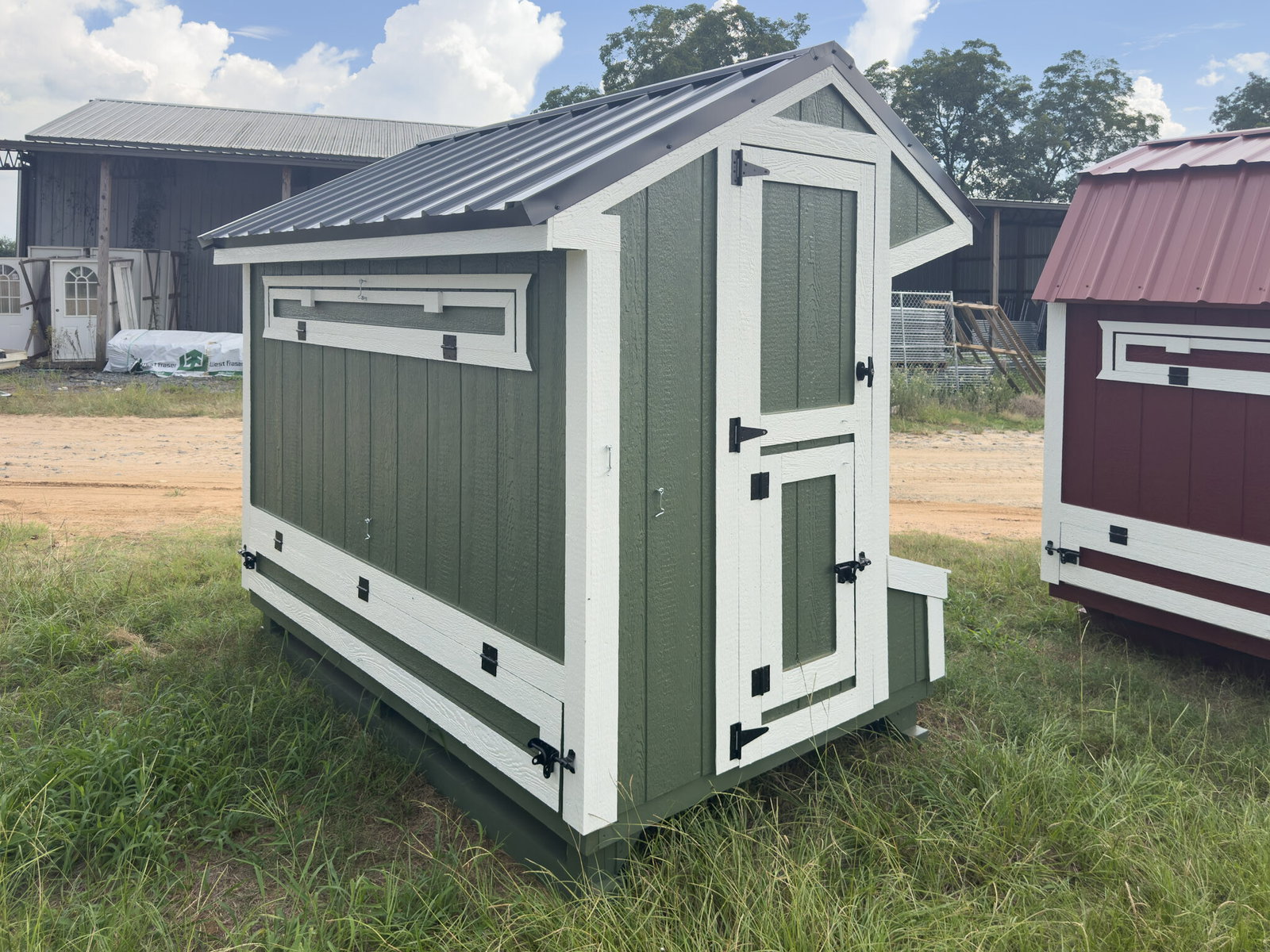 5x8 Cottage Style Chicken Coop serial CSCC-8840-0508-140525
