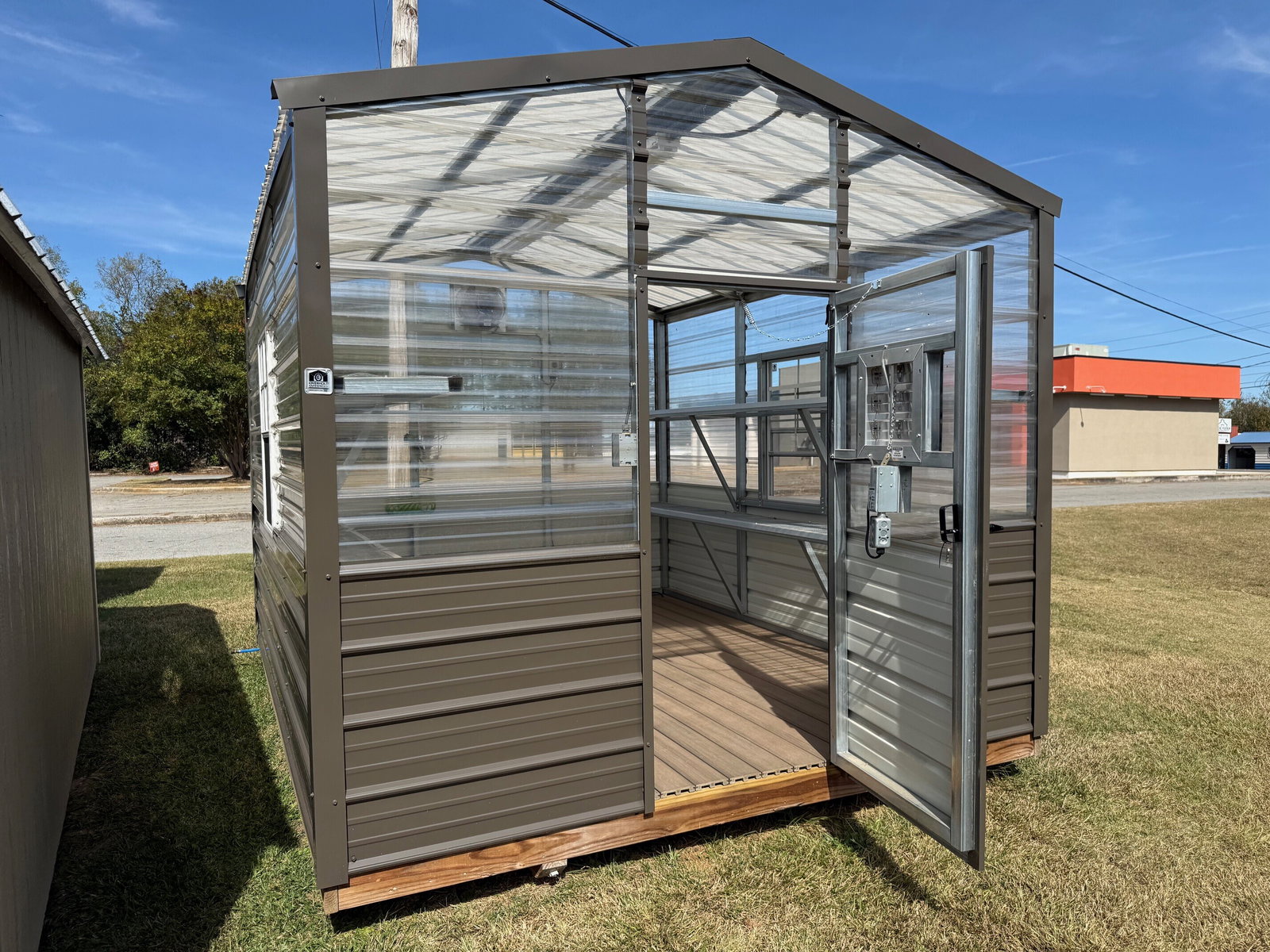 10x12 Greenhouse Deluxe serial DSGR-8053-1012-060524