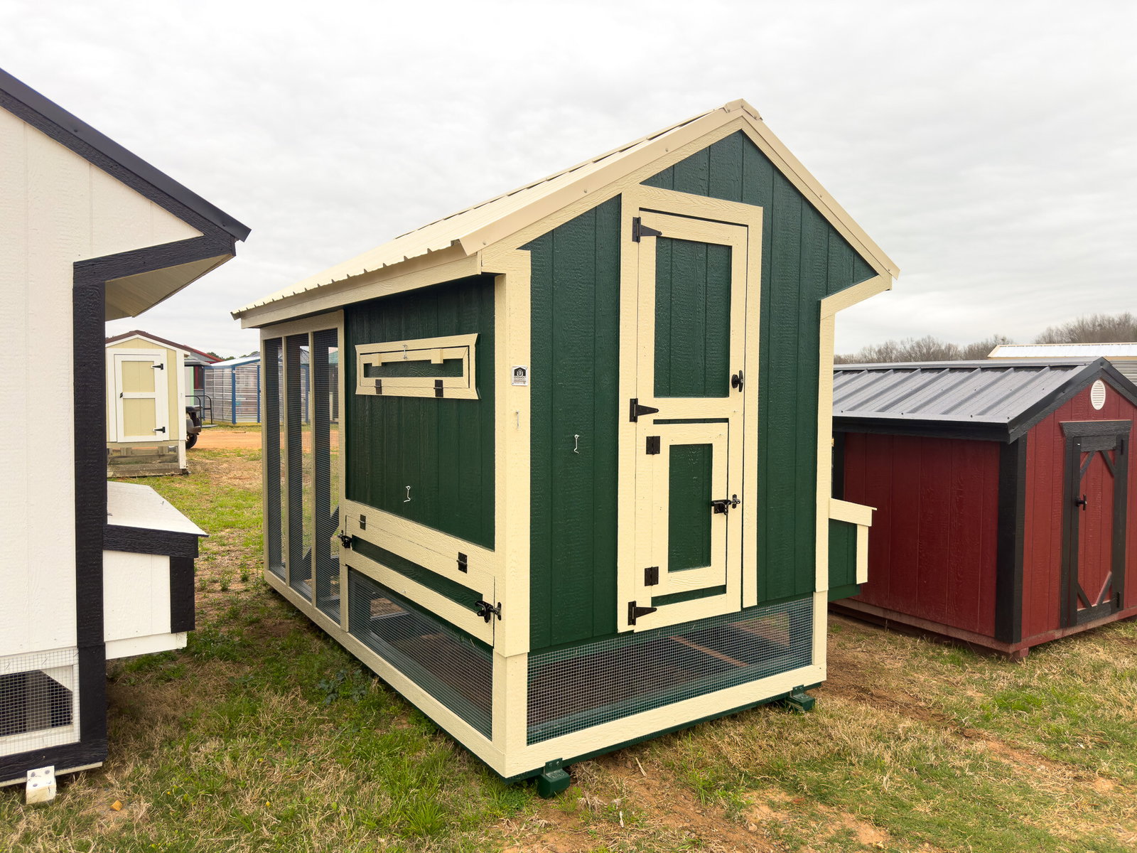 6x12 Cottage Style Chicken Coop & Run serial CSCR-7744-0612-160124