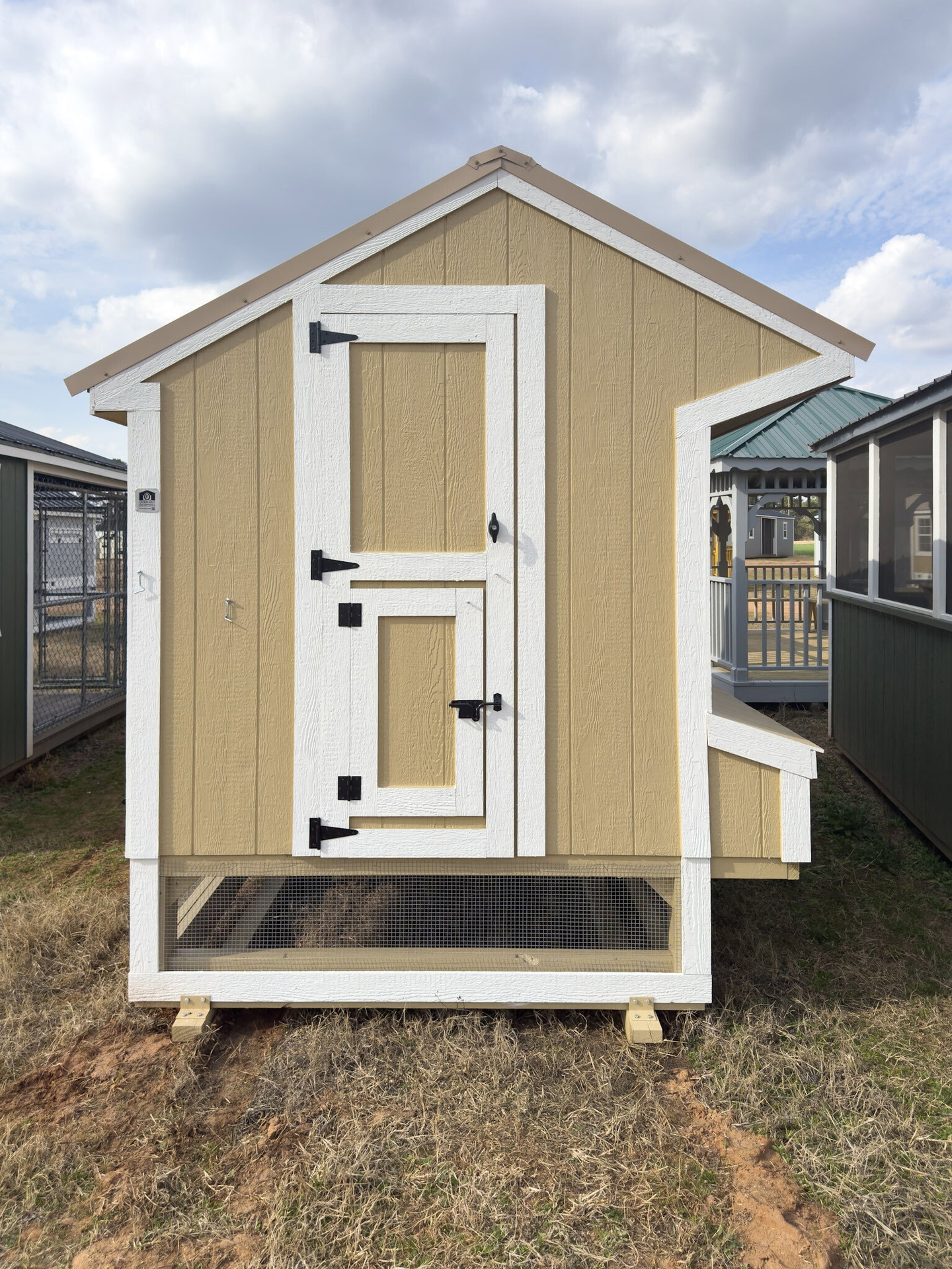 6x15x7 Cottage Style Chicken Coop & Run serial CSCR-8446-0615-141124