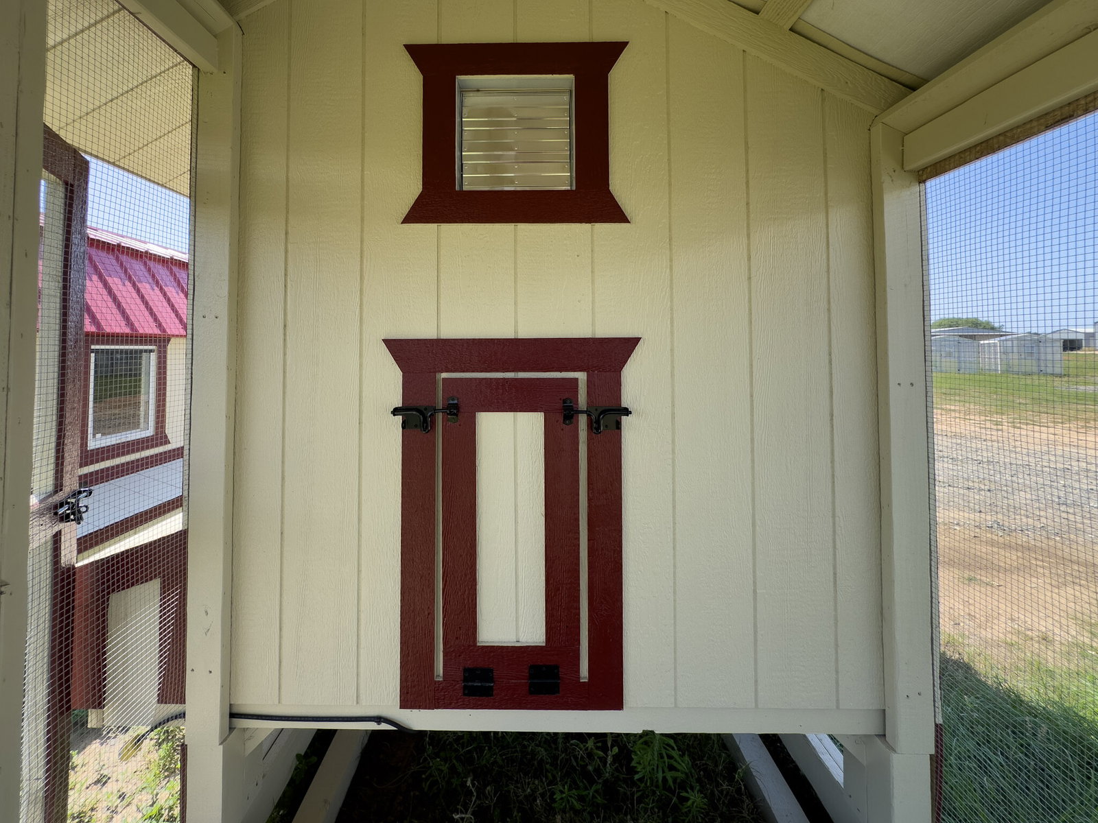 6x12 Cottage Style Chicken Coop & Run serial CSCR-8825-0612-090525