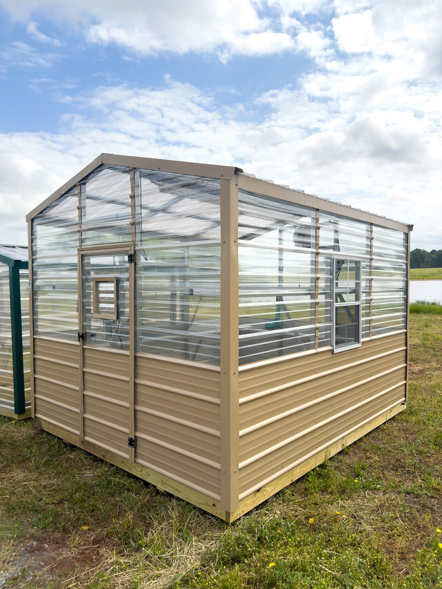 10x12 Greenhouse Deluxe serial DSGR-7487-1012-021123