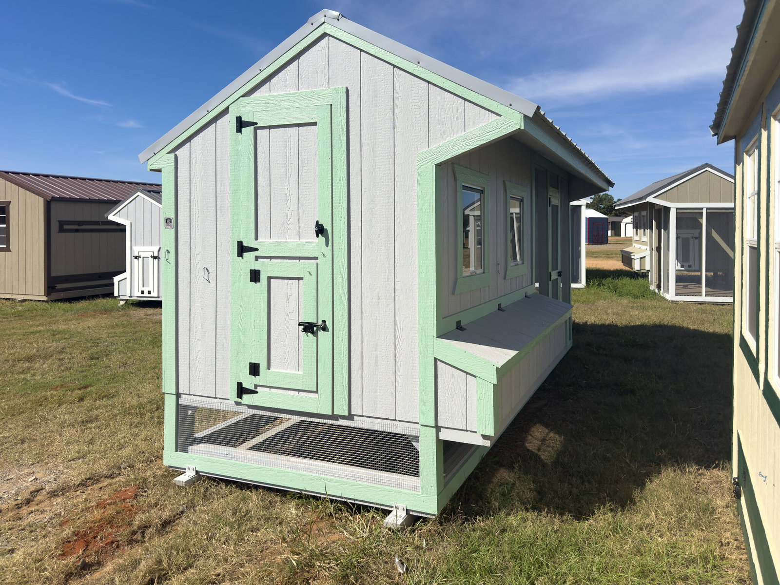 6x15x7 Cottage Style Chicken Coop & Run serial CSCR-9052-0615-060825