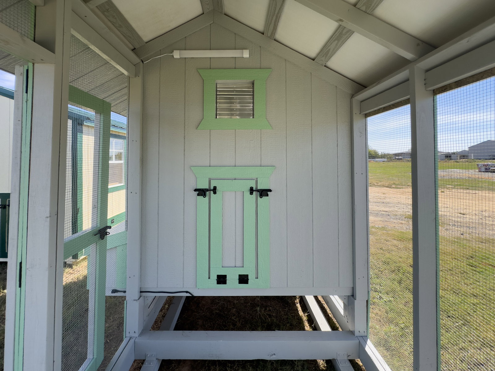 6x15x7 Cottage Style Chicken Coop & Run serial CSCR-9052-0615-060825