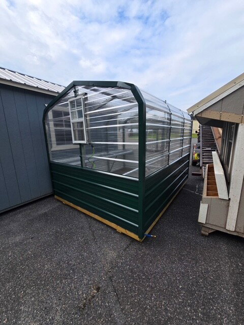 8x10 Greenhouse serial RFEG-9457-0810-270226