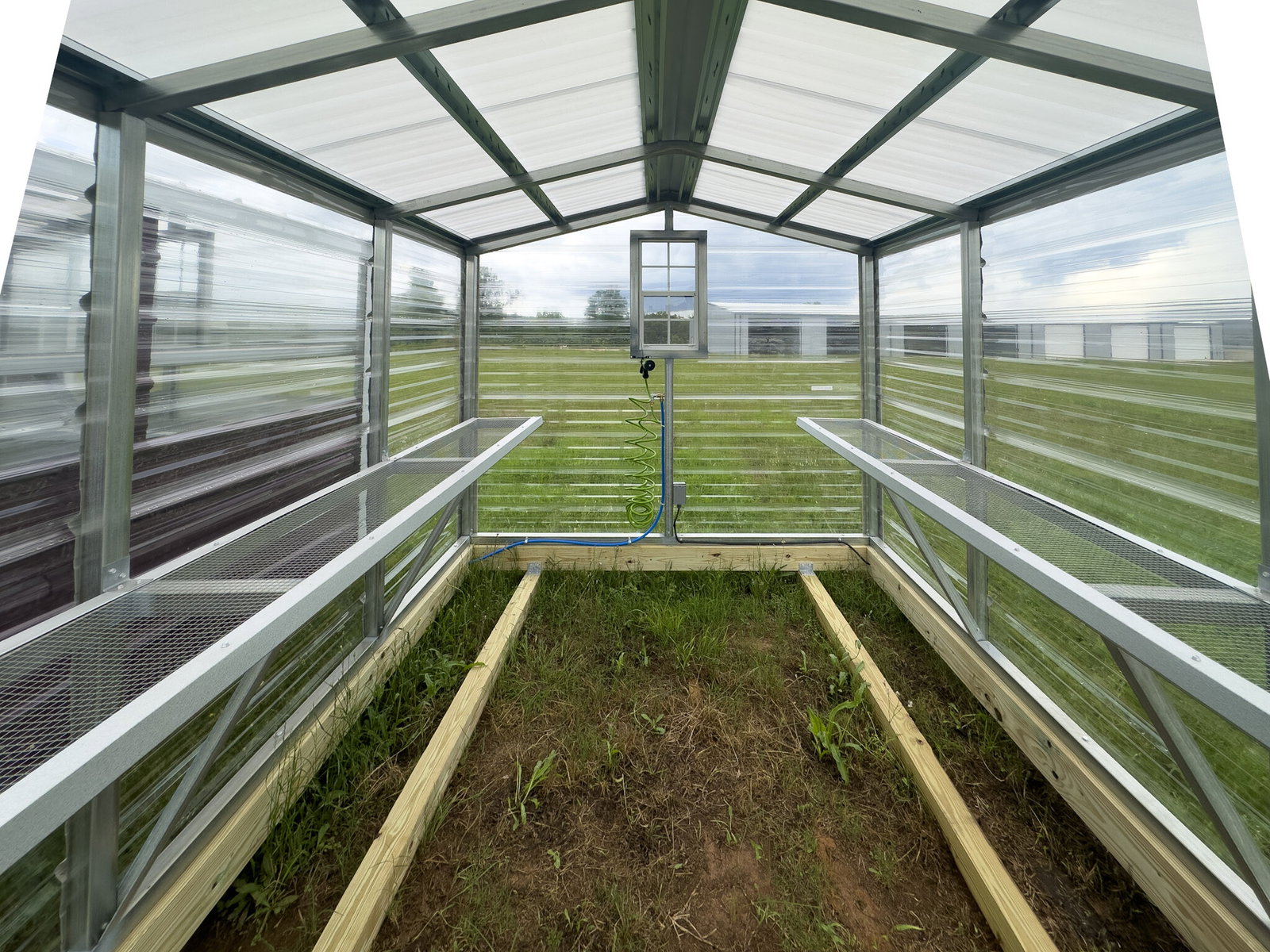 8x10 Greenhouse serial AFSG-9399-0810-120126