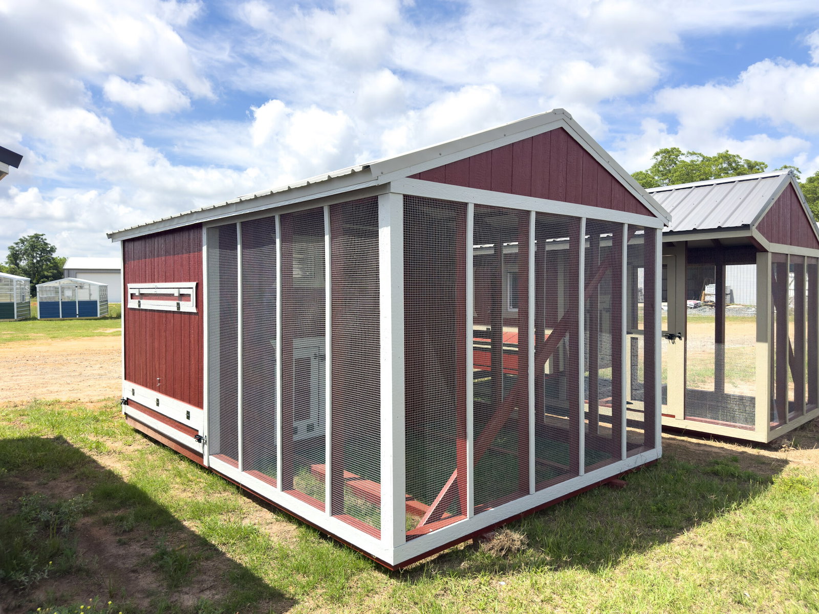 10x16 Deluxe Style Chicken Coop serial DCR-9529-1016-030426