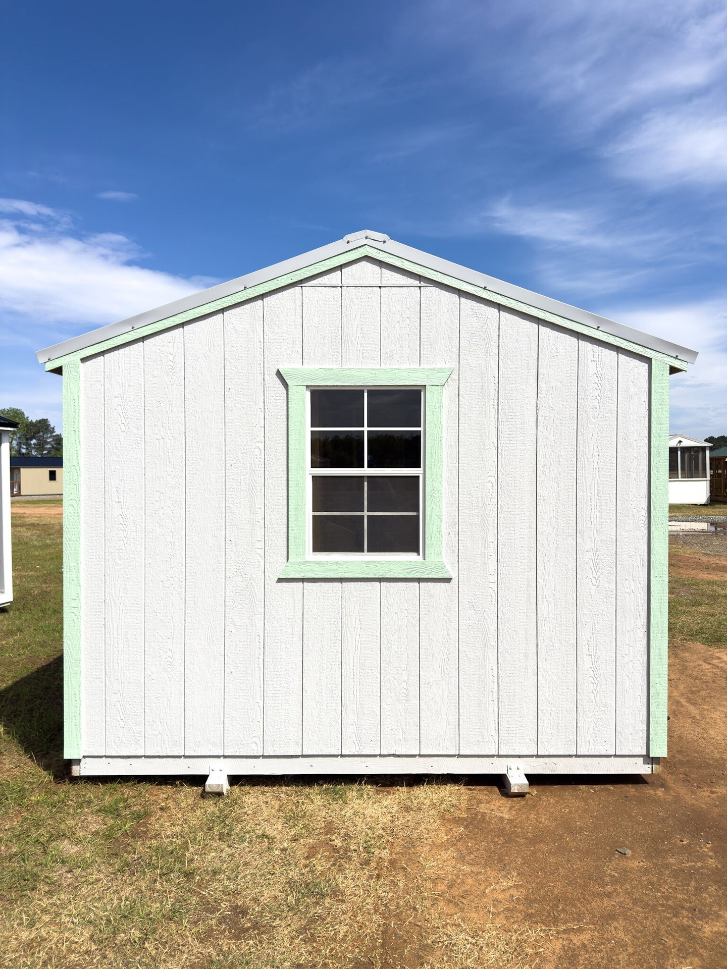 10x16 Deluxe Style Chicken Coop serial DCR-9501-1016-020426