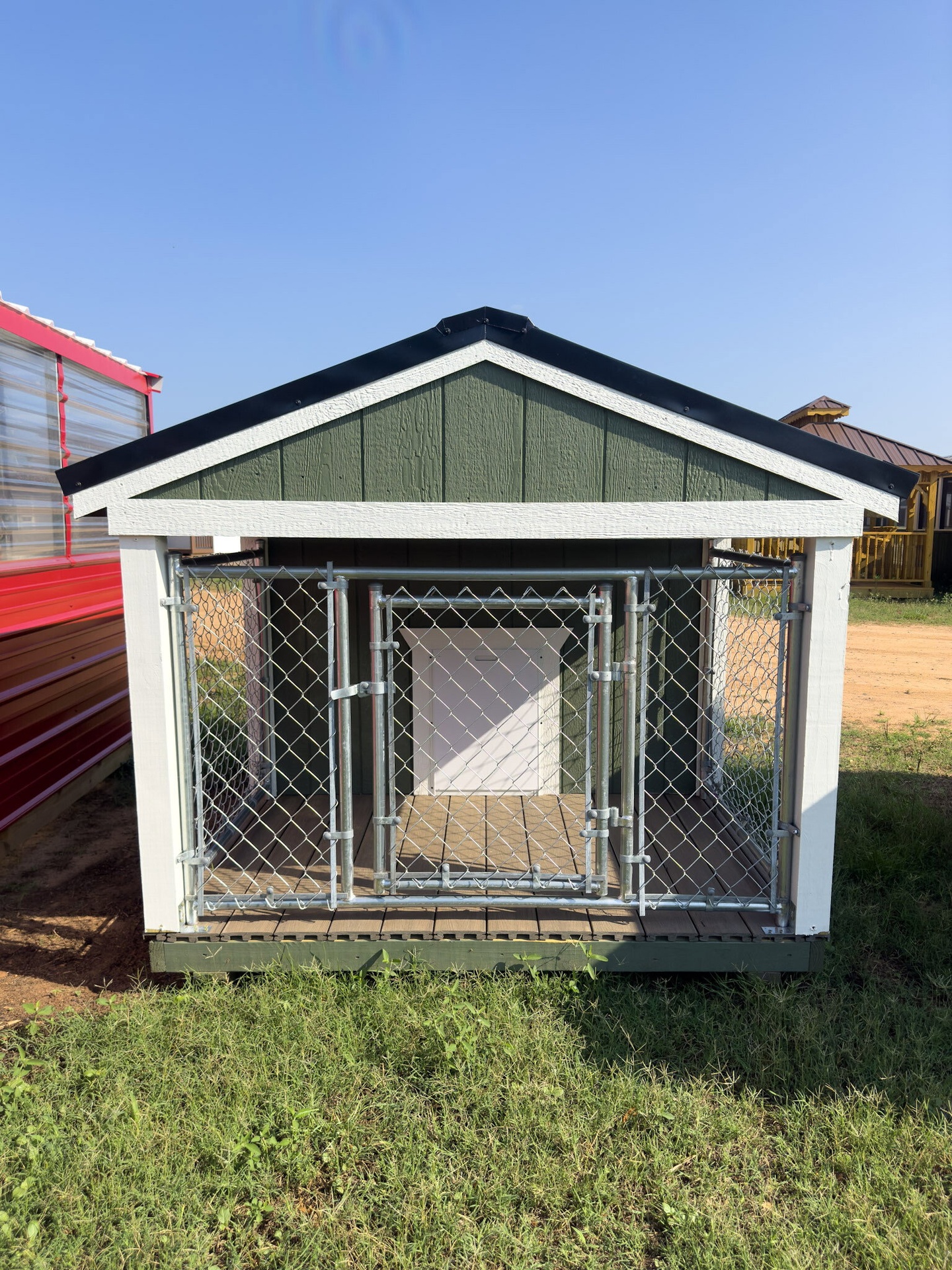 6x8 Low Profile Single Dog Kennel serial LPDK-8045-0608-060524