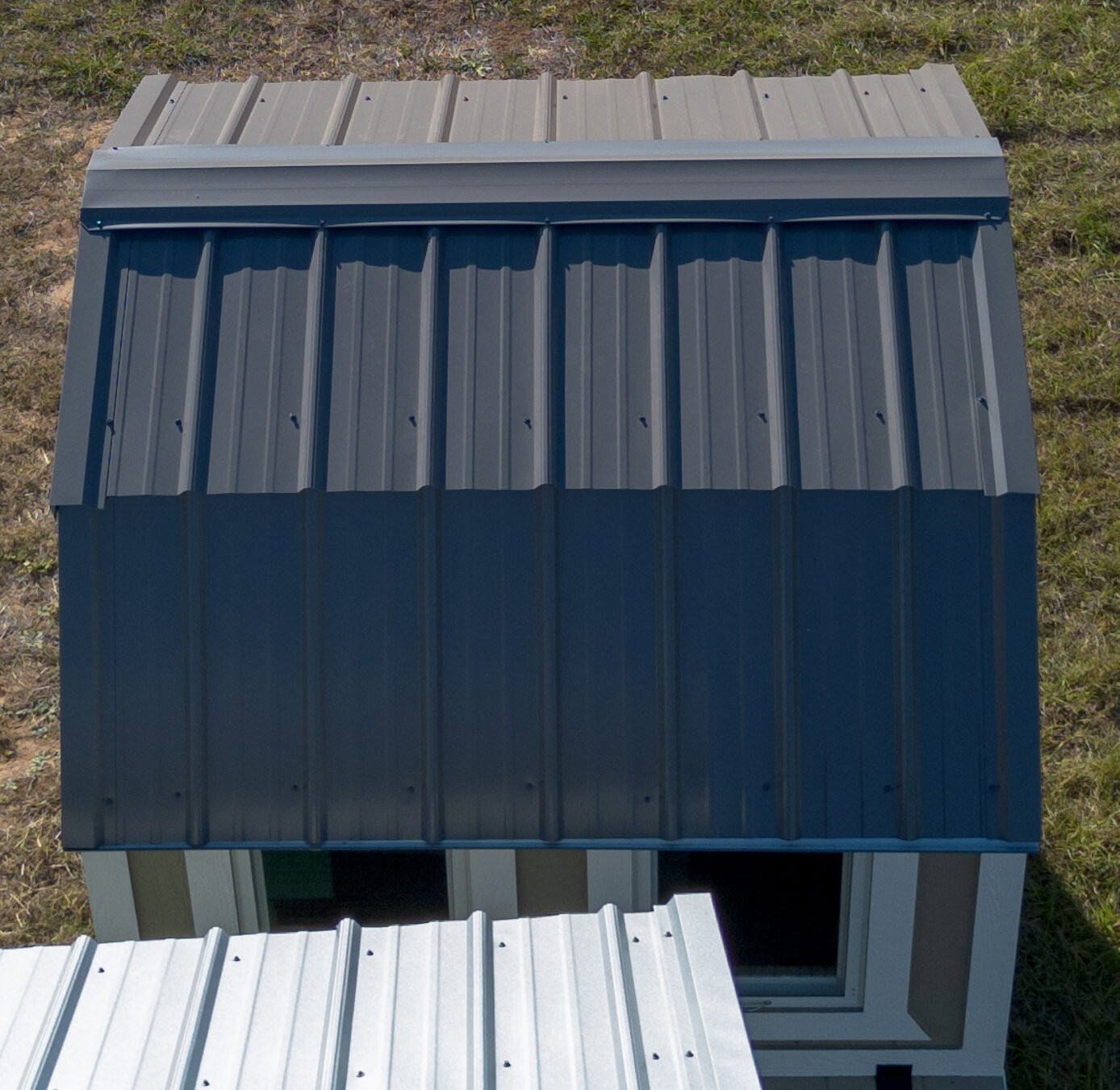 6x6 Barn Style Chicken Coop serial BSCC-9177-0606-061025