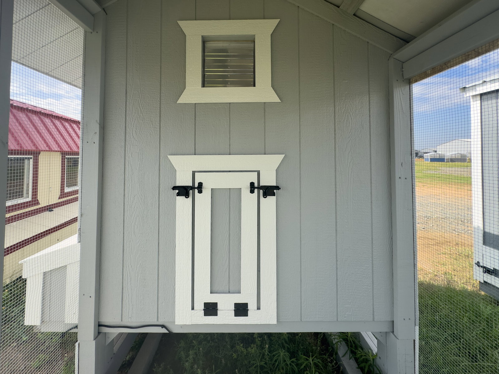 6x12 Cottage Style Chicken Coop & Run serial CSCR-8751-0612-100425