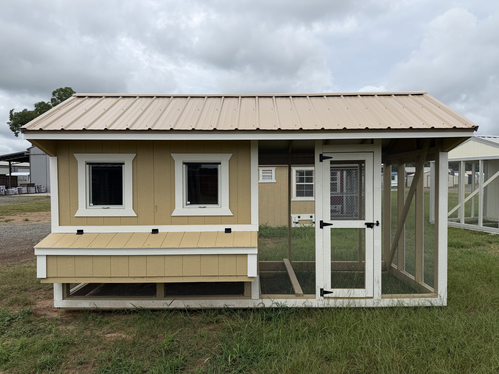 6x15x7 Cottage Style Chicken Coop & Run serial CSCR-9511-0615-020426