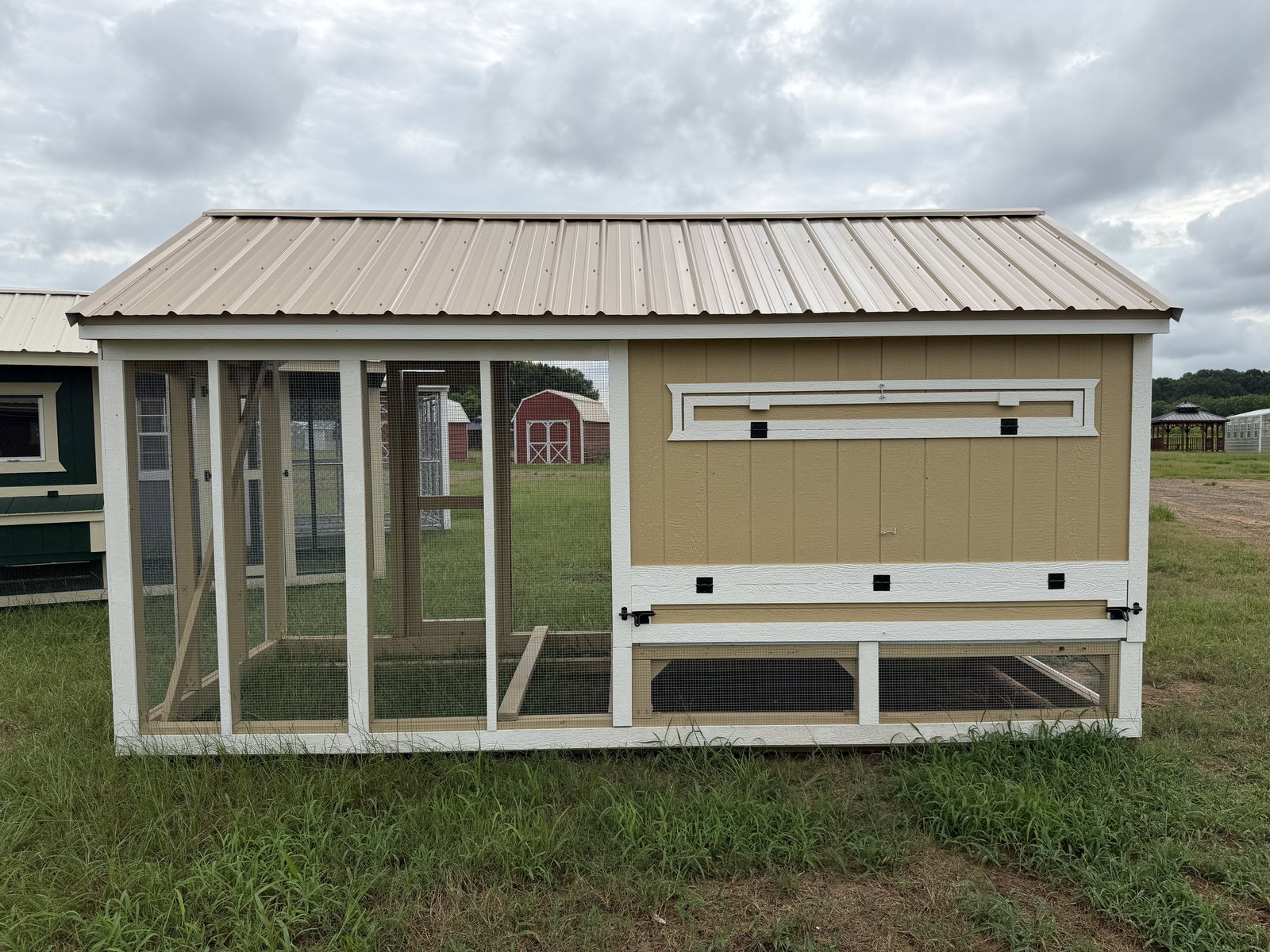 6x15x7 Cottage Style Chicken Coop & Run serial CSCR-9511-0615-020426
