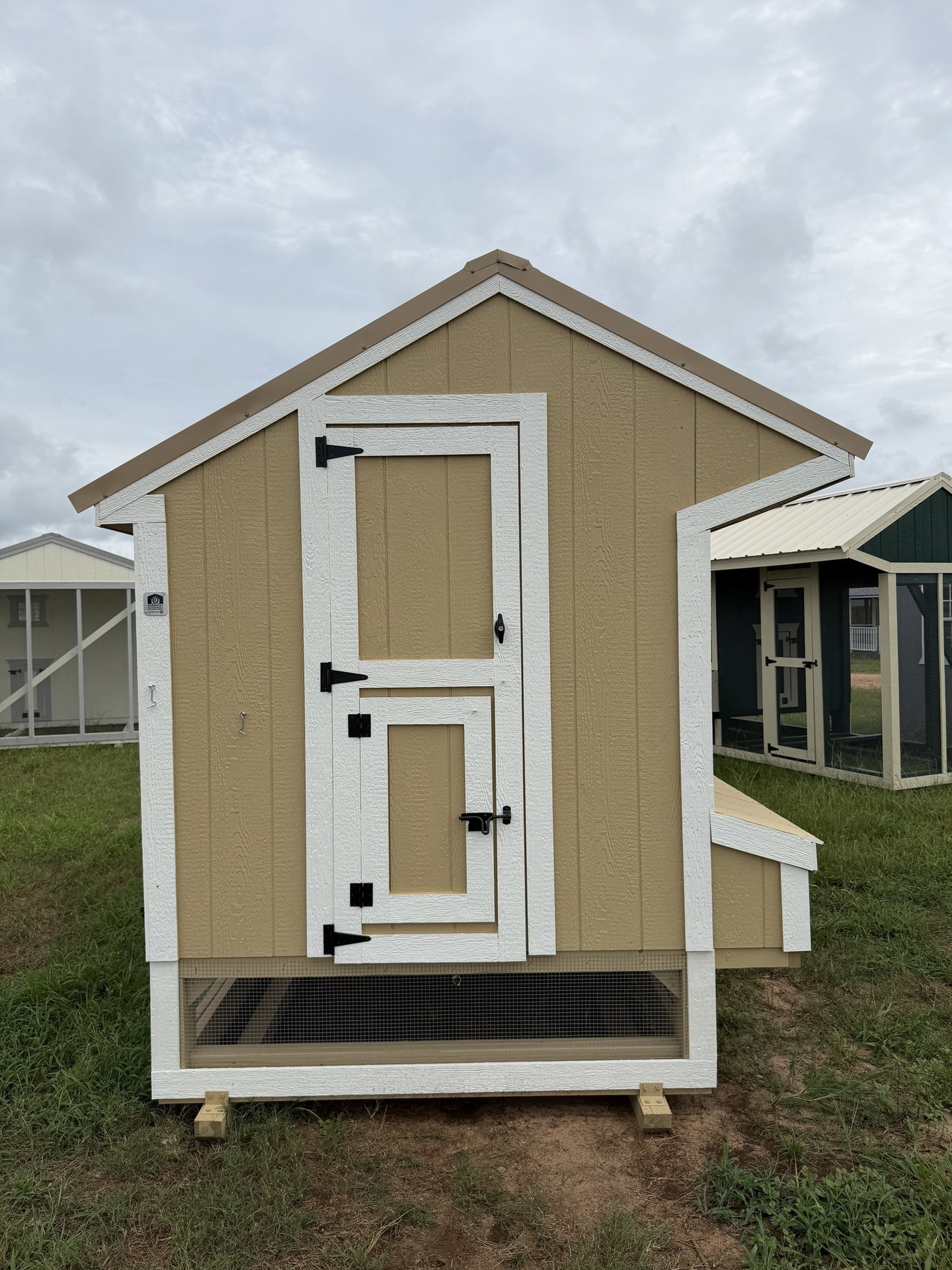 6x15x7 Cottage Style Chicken Coop & Run serial CSCR-9511-0615-020426