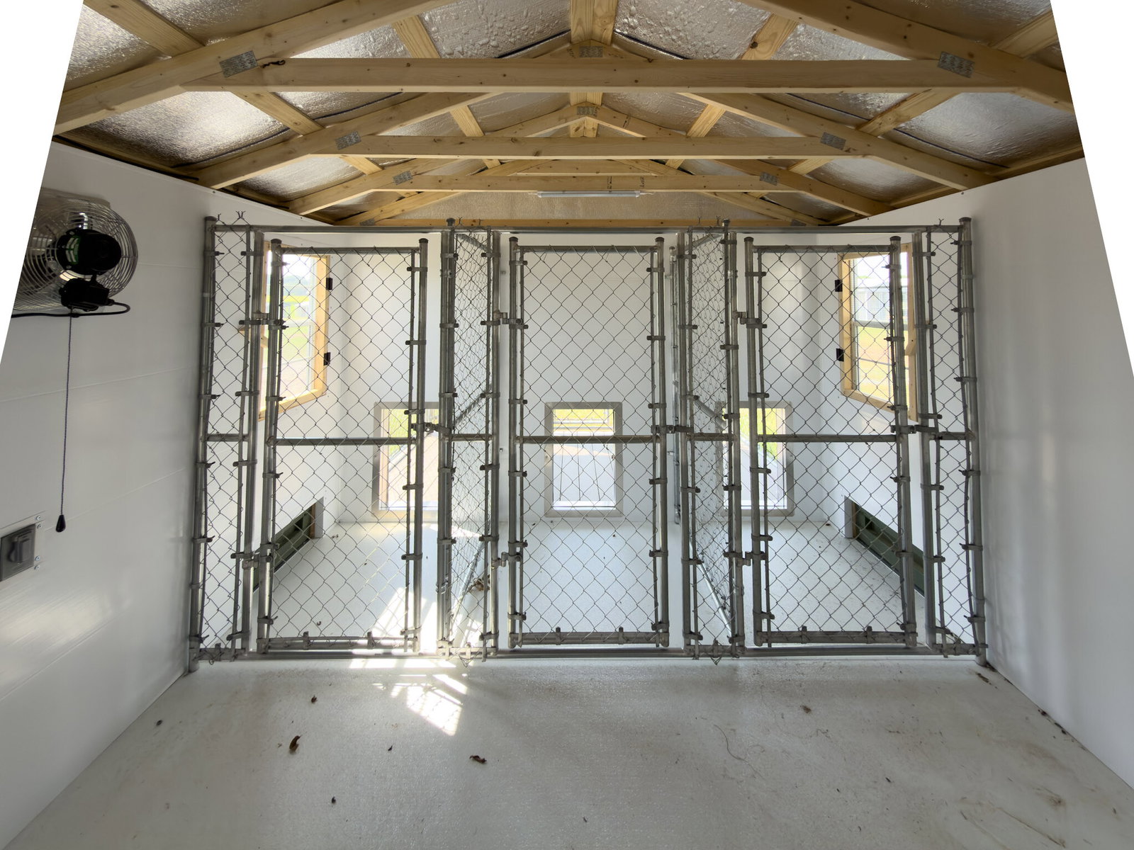 12x28 6 Run Deluxe Dog Kennel serial D6DK-9558-1228-220426