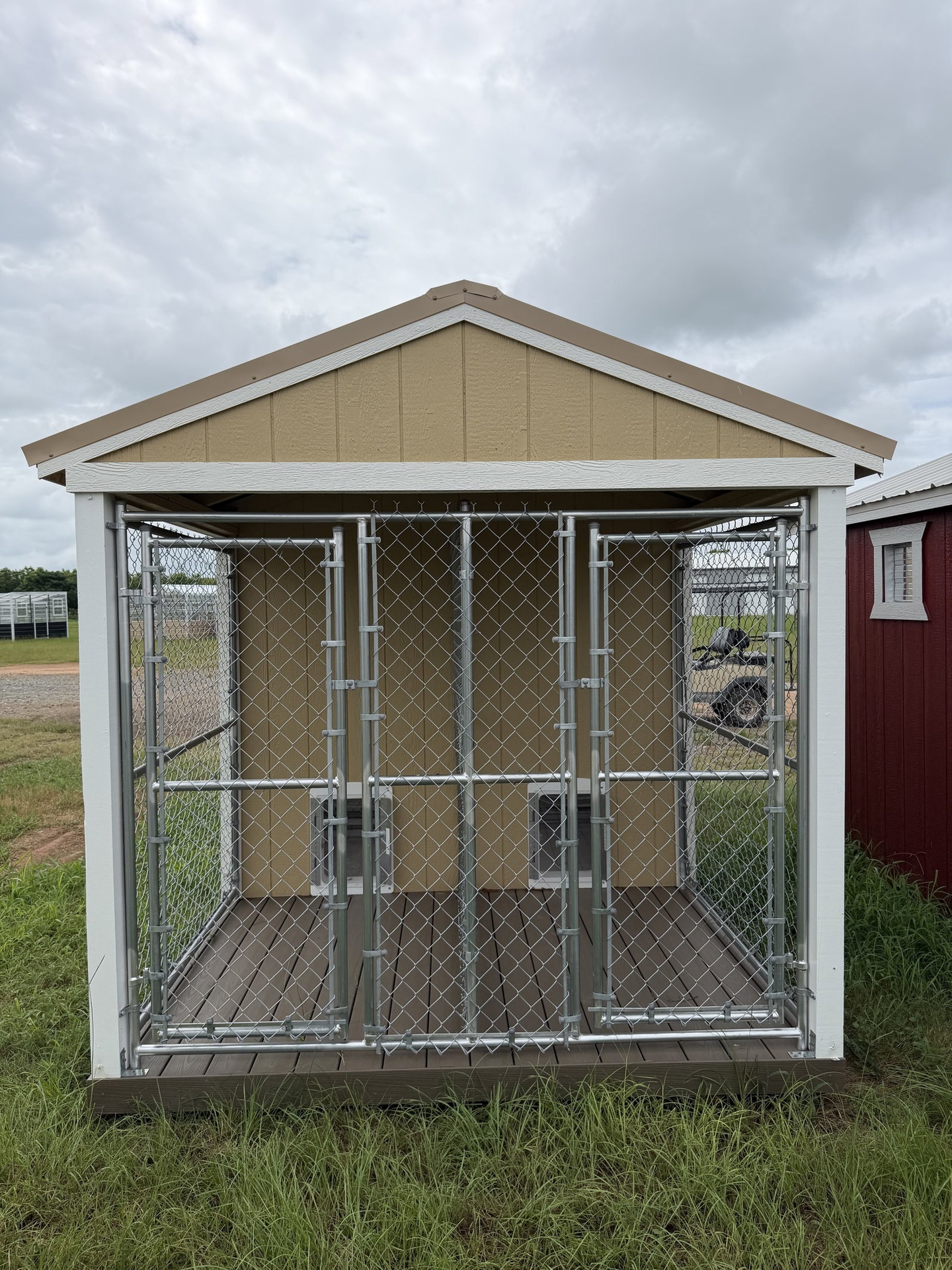 8x16 Double Deluxe Dog Kennel serial DDDK-9349-0816-151225
