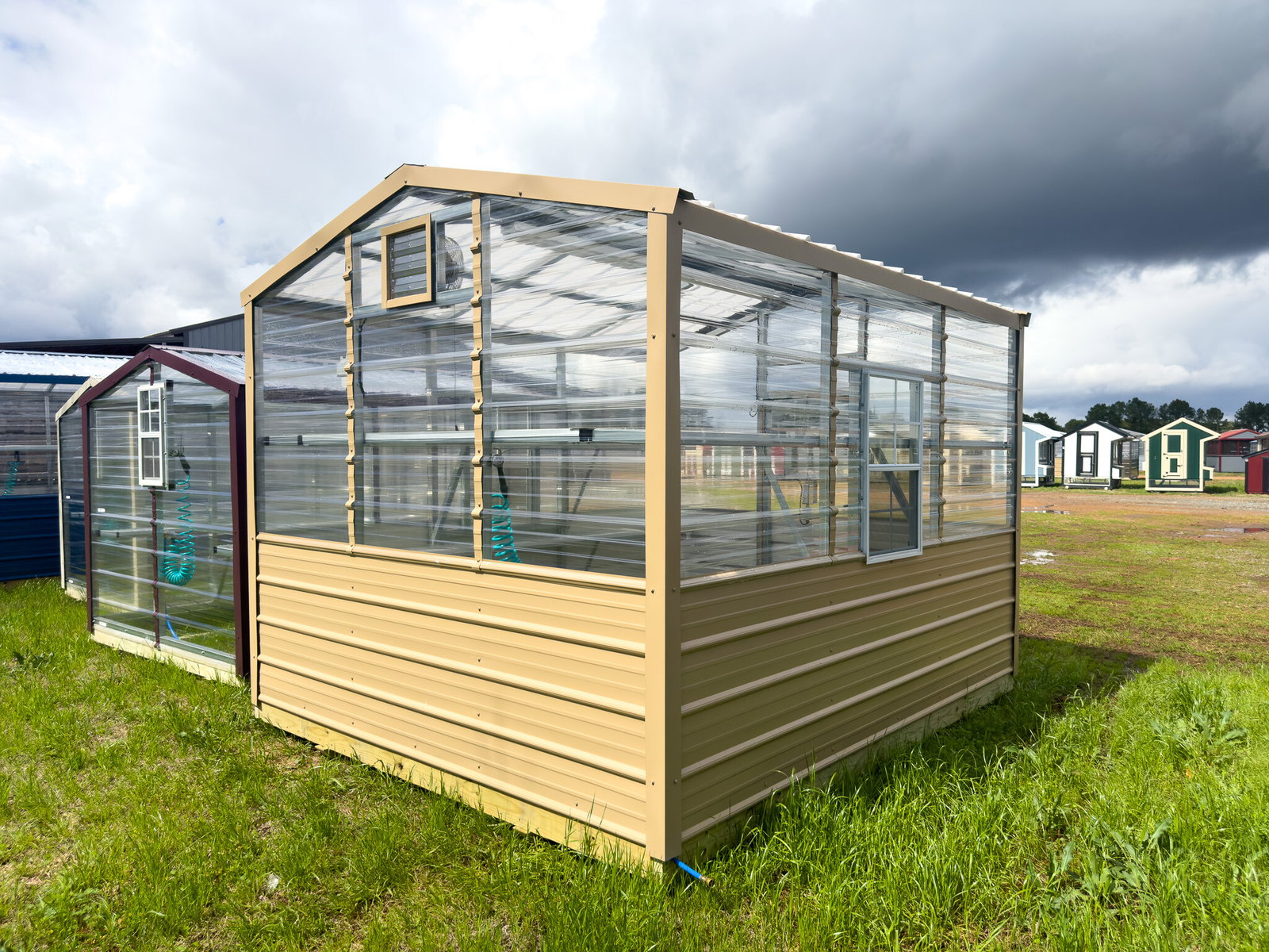 10x12 Greenhouse Deluxe serial DSGR-7456-1012-021123