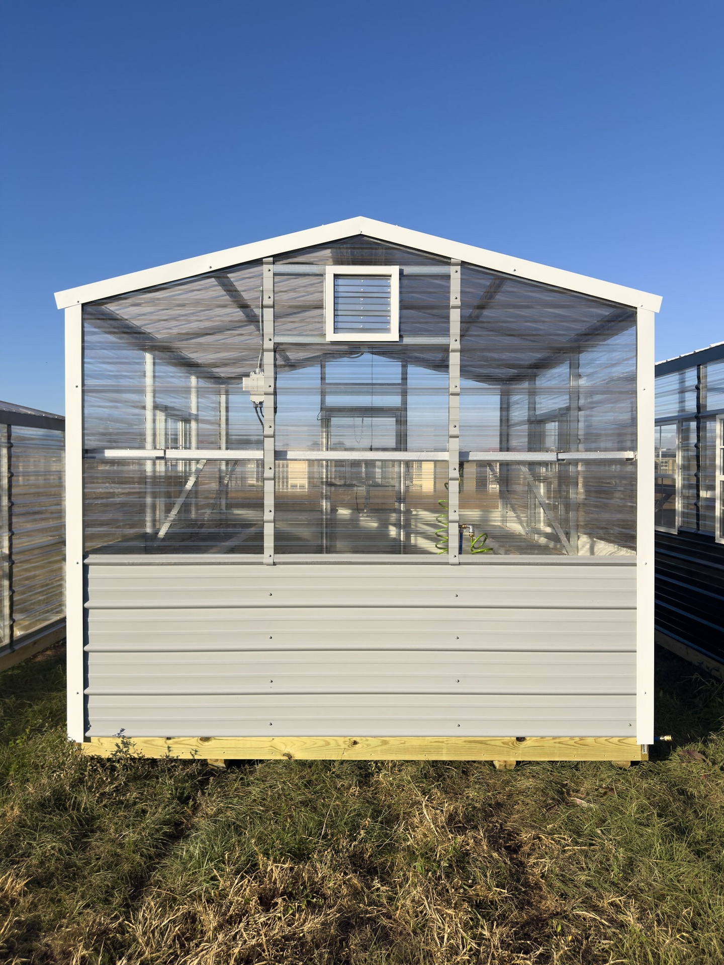 10x12 Greenhouse Deluxe serial DSGR-9152-1012-080925