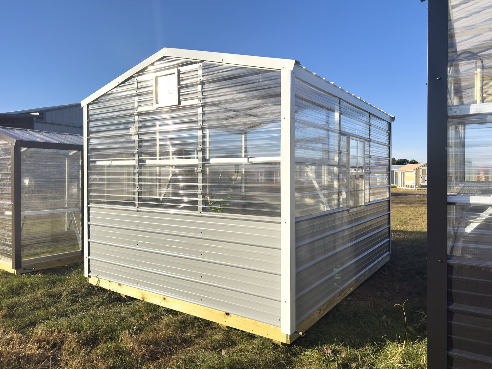 10x12 Greenhouse Deluxe serial DSGR-9152-1012-080925
