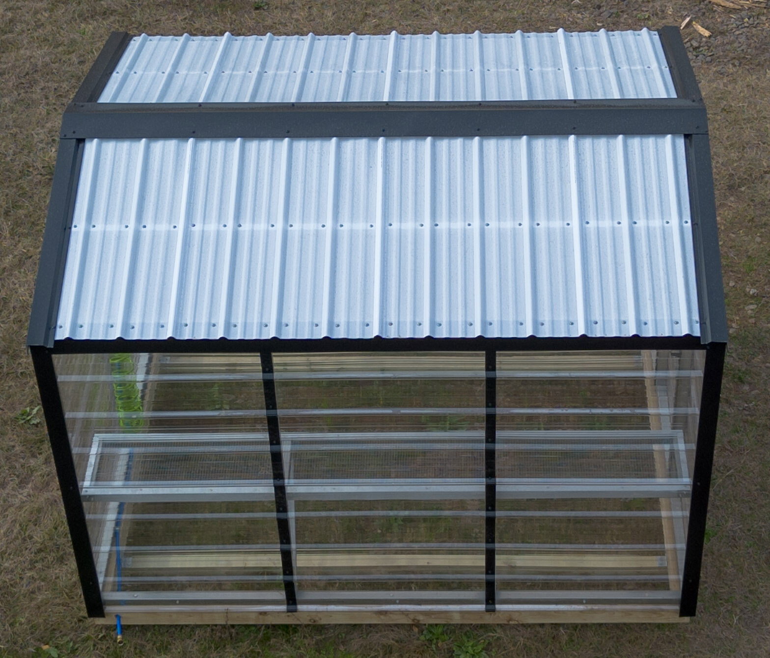8x10 Greenhouse serial AFSG-9215-0810-071025