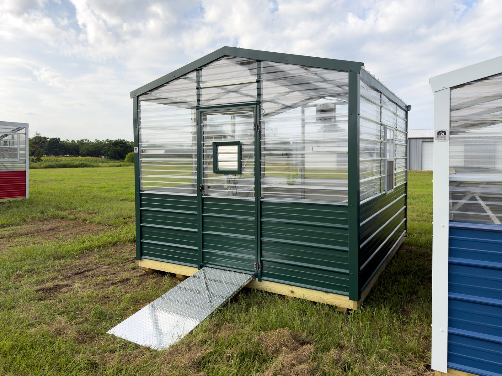 10x12 Greenhouse Deluxe serial DSGR-9435-1012-190226