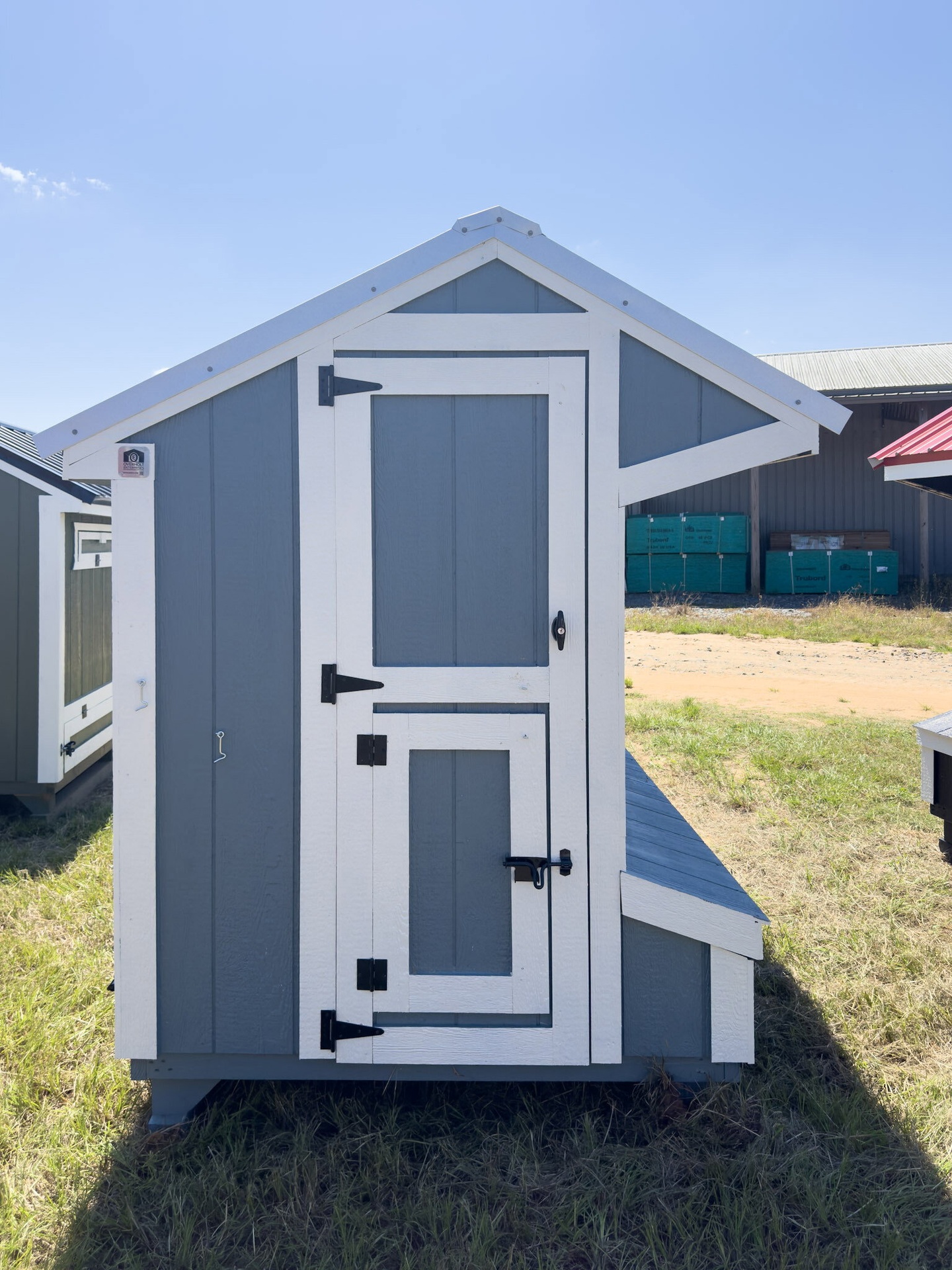 5x8 Cottage Style Chicken Coop serial CSCC-9016-0508-040825