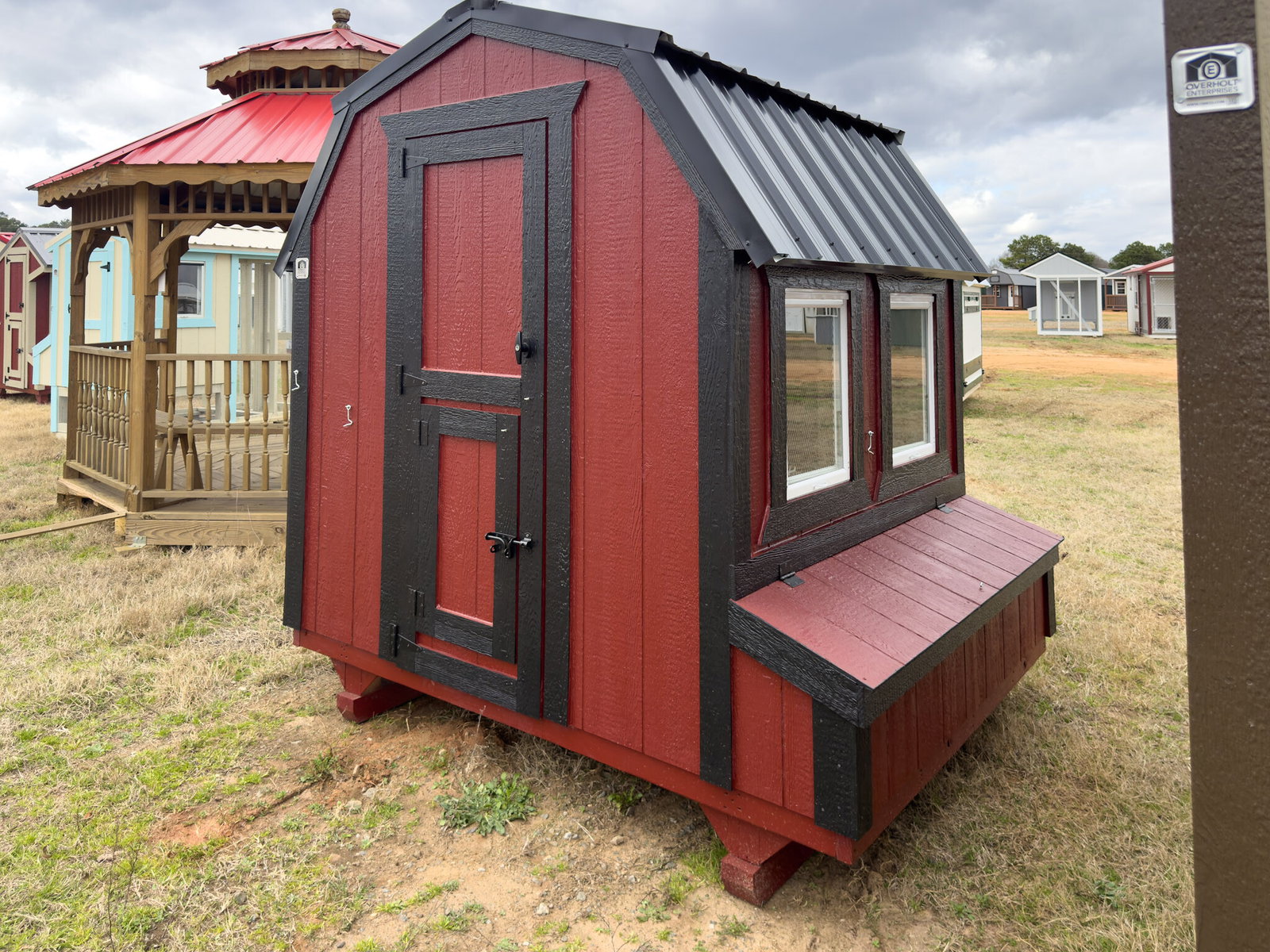6x6 Barn Style Chicken Coop serial BSCC-8517-0606-111224