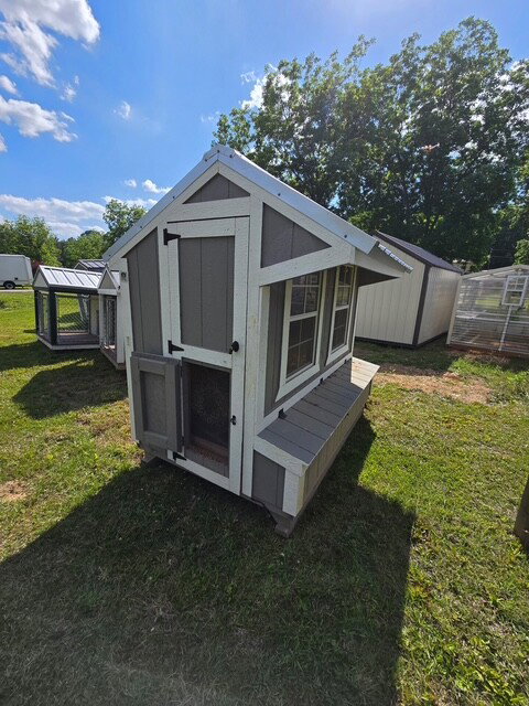 5x8 Cottage Style Chicken Coop serial CSCC-8258-0508-190824
