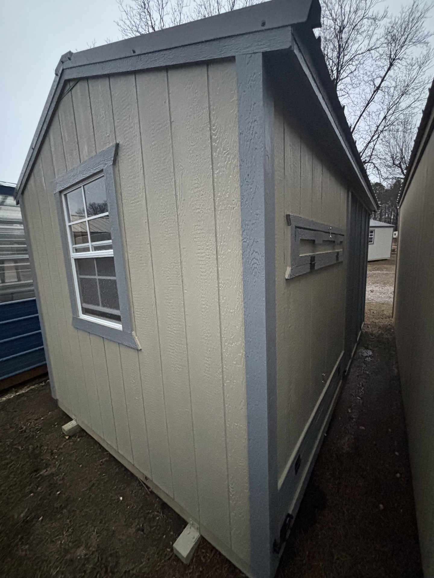 8x14 Deluxe Style Chicken Coop serial DCR-8966-0814-020725