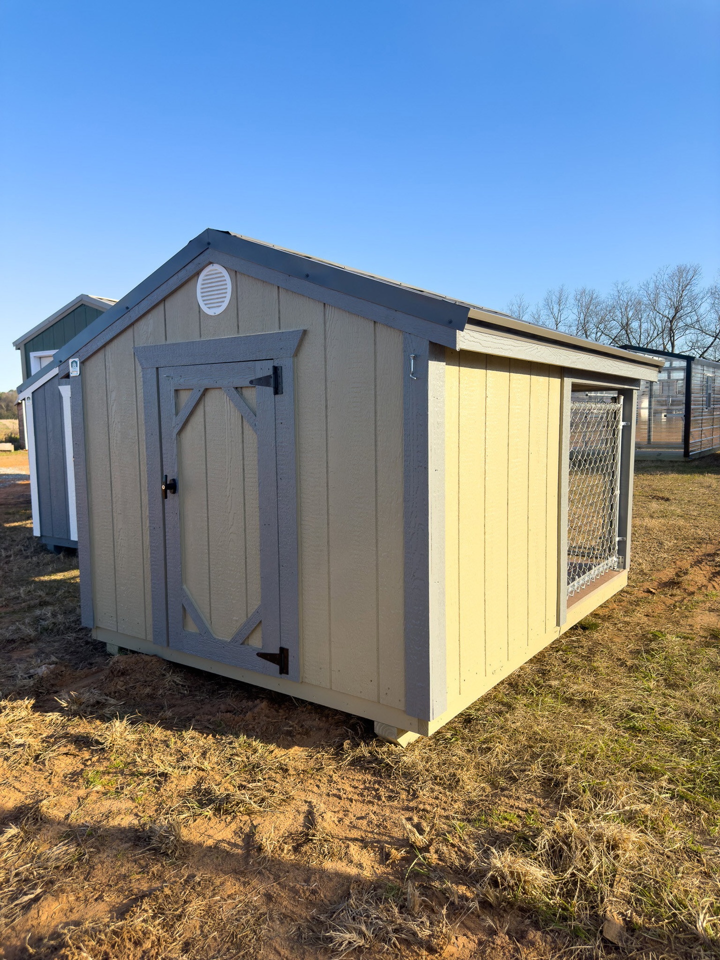 6x8 Low Profile Single Dog Kennel serial LPDK-7442-0608-021123