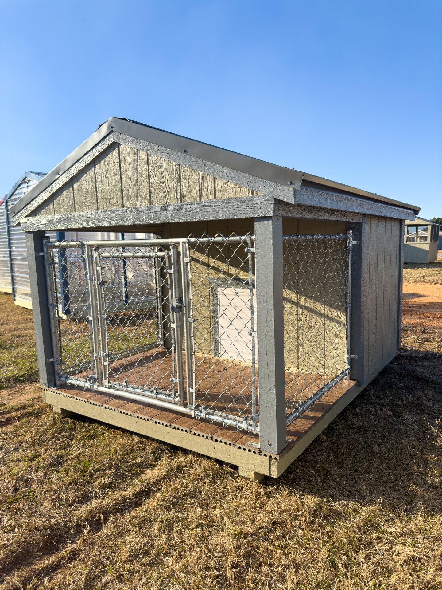 6x8 Low Profile Single Dog Kennel serial LPDK-7442-0608-021123